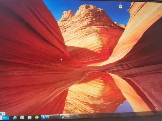 ভালো দাম 15.6 ইঞ্চি ইন্ডাস্ট্রিয়াল এলসিডি টাচ স্ক্রিন প্যানেল পিসি এক্সডিআর ওএলইডি ডিসপ্লে সহ অনলাইন